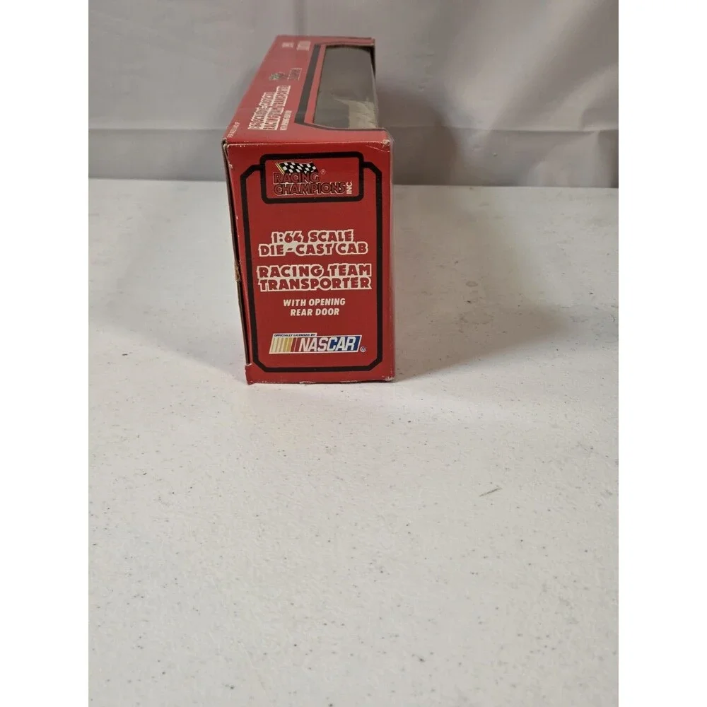 Mark Martin #6 Valvoline‎ Roush Racing Team Transporter 1:64 NASCAR 1993 Edition